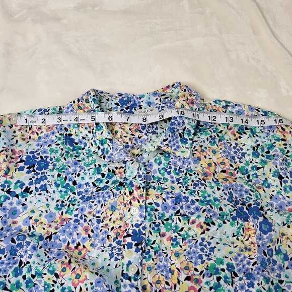 J.Crew Colorful Floral Button-Up Shirt. Size Large 100% Cotton - Picture 10 of 11
